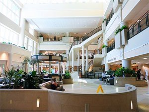 Медицинский центр в Майами - Broward General Medical Center