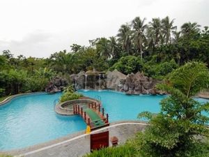 В Китае построят три курорта для медицинских туристов