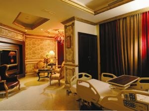 Клиника Американской академии косметической хирургии в Дубае.